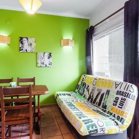 - Sunny & Cozy - 5min To Beach - Perfect For Couples! Apartment *